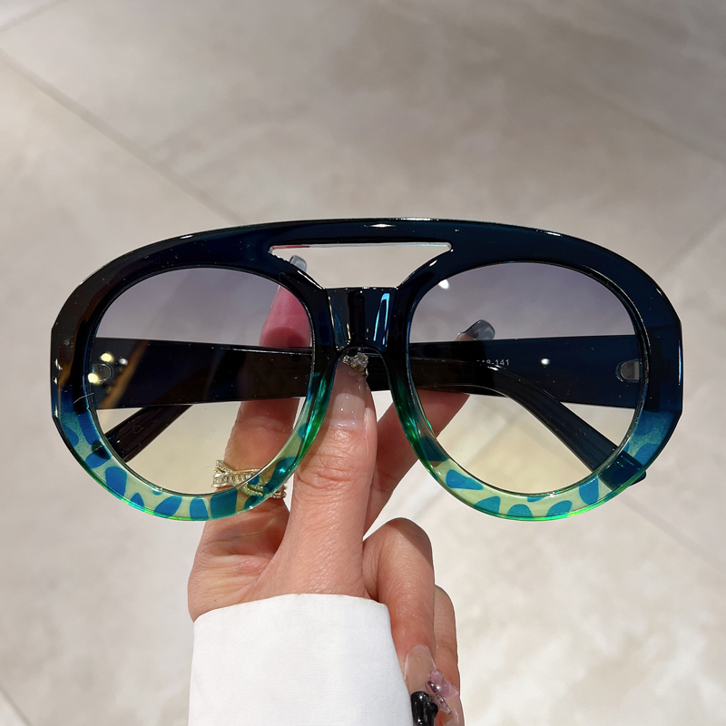Men'S Fashion Round Glasses - แว่นกันแดดทรงกลมขนาดใหญ่สำหรับผู้ชาย แฟชั่นดีไซน์สองชั้น สีรุ้งไล่เฉด แว่นกันแดดผู้หญิง ทันสมัย รุ่นใหม่