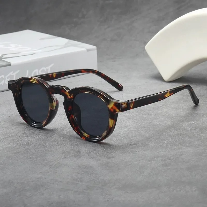 Men'S Fashion Round Glasses - คุณภาพสูงแว่นตากันแดดทรงกลมผู้หญิงผู้ชายพังค์เชดส์ เรโทร เทรนด์ ซันแว่นตาเลนส์ใสกรอบ UV400 แว่นตาหญิง