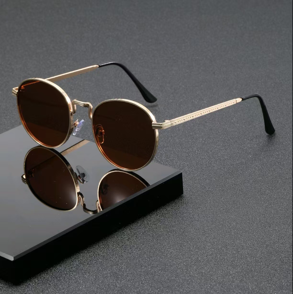 แว่นกันแดดทรงกลมคลาสสิกสำหรับผ - Men'S Fashion Round Glasses บทวิจารณ์และราคา